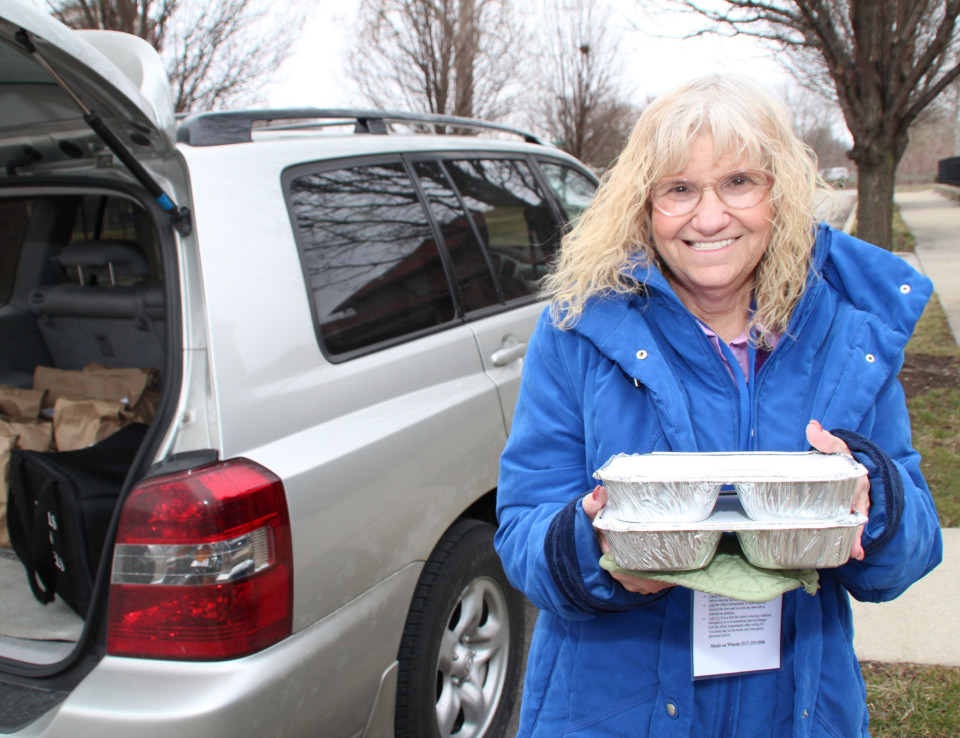 Meals On Wheels Of Central Indiana – We Deliver Smiles!