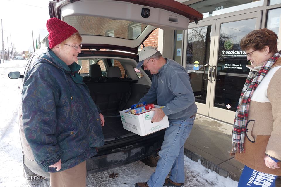 Meals on Wheels Volunteer Proxy Shoppers bring sunshine to low-income  seniors even on rainy days! – Meals on Wheels of Central Indiana